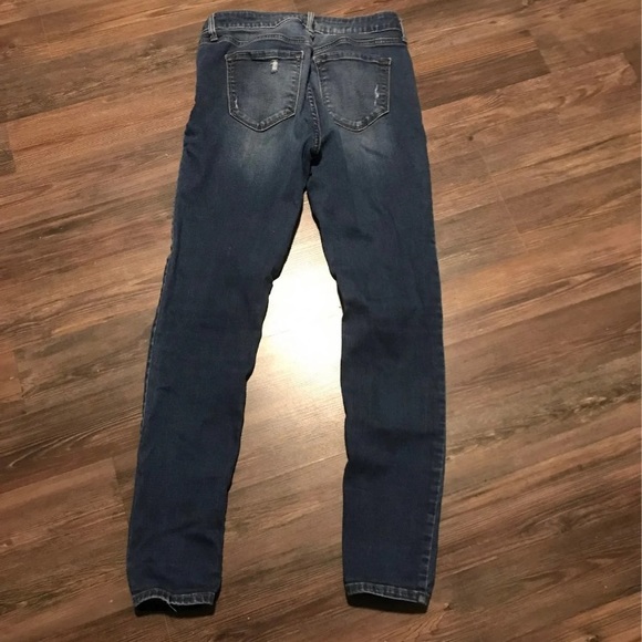 Jeans - Picture 3 of 4